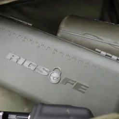 Boîte à bas de ligne carpe korda rigsafe combi