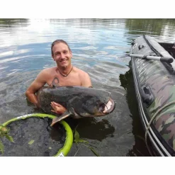 Bourriche silure madcat floating bait station